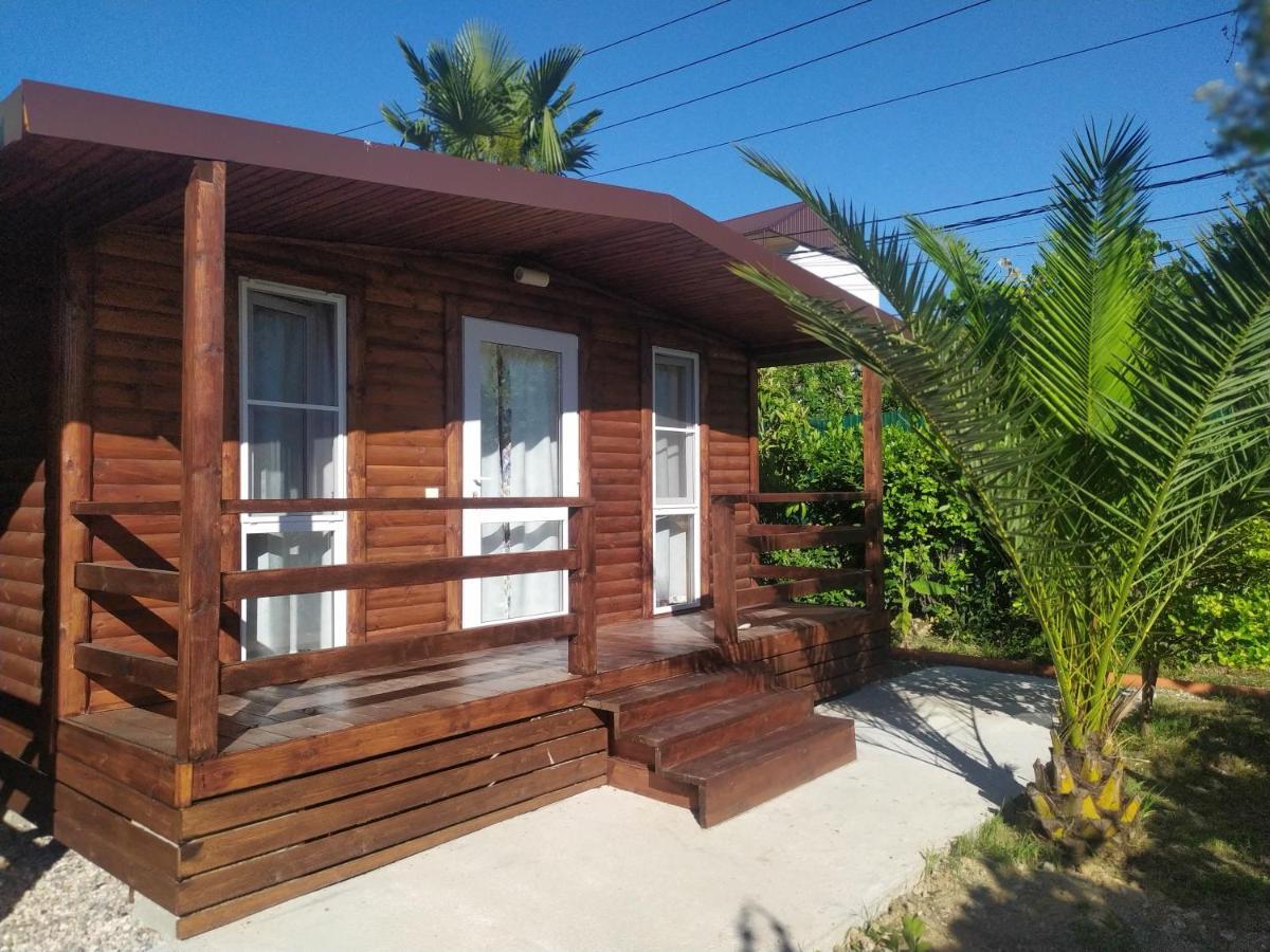 غاغرا Guesthouse Mira المظهر الخارجي الصورة